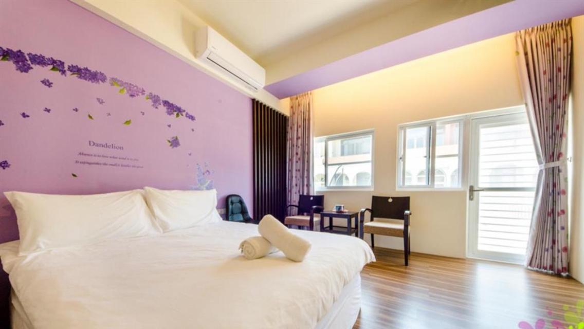 小黑琵416輕旅 Little Happy Hostel تاينان المظهر الخارجي الصورة